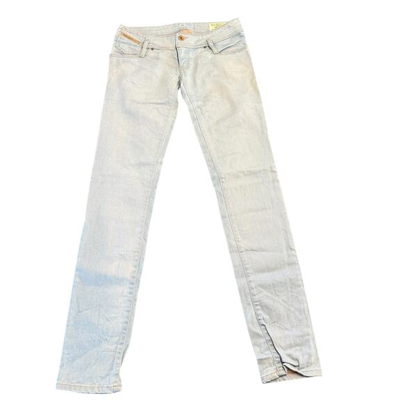 Diesel Womens jeans, Magic, light wash, stretch, low-rise, skinny, 28x34 - Picture 4 of 9
